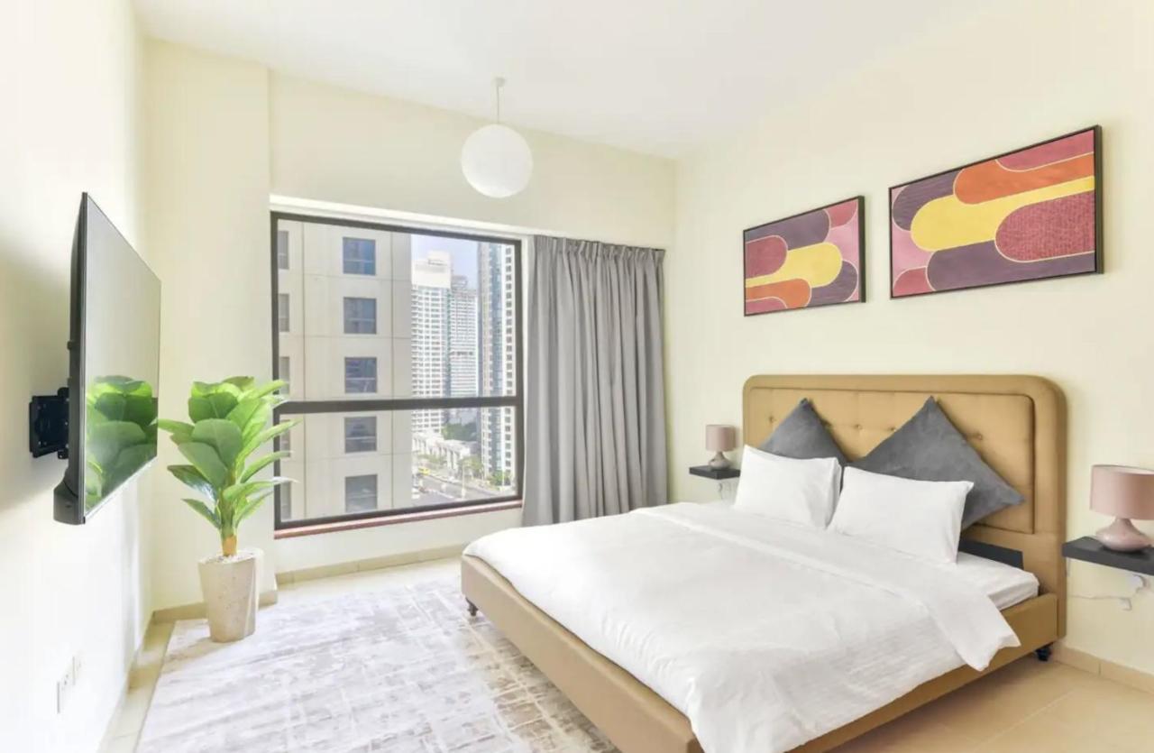 Apartamento 4 Bedroom In Jbr, Walk To The In 1 Minute, Sadaf 8 *