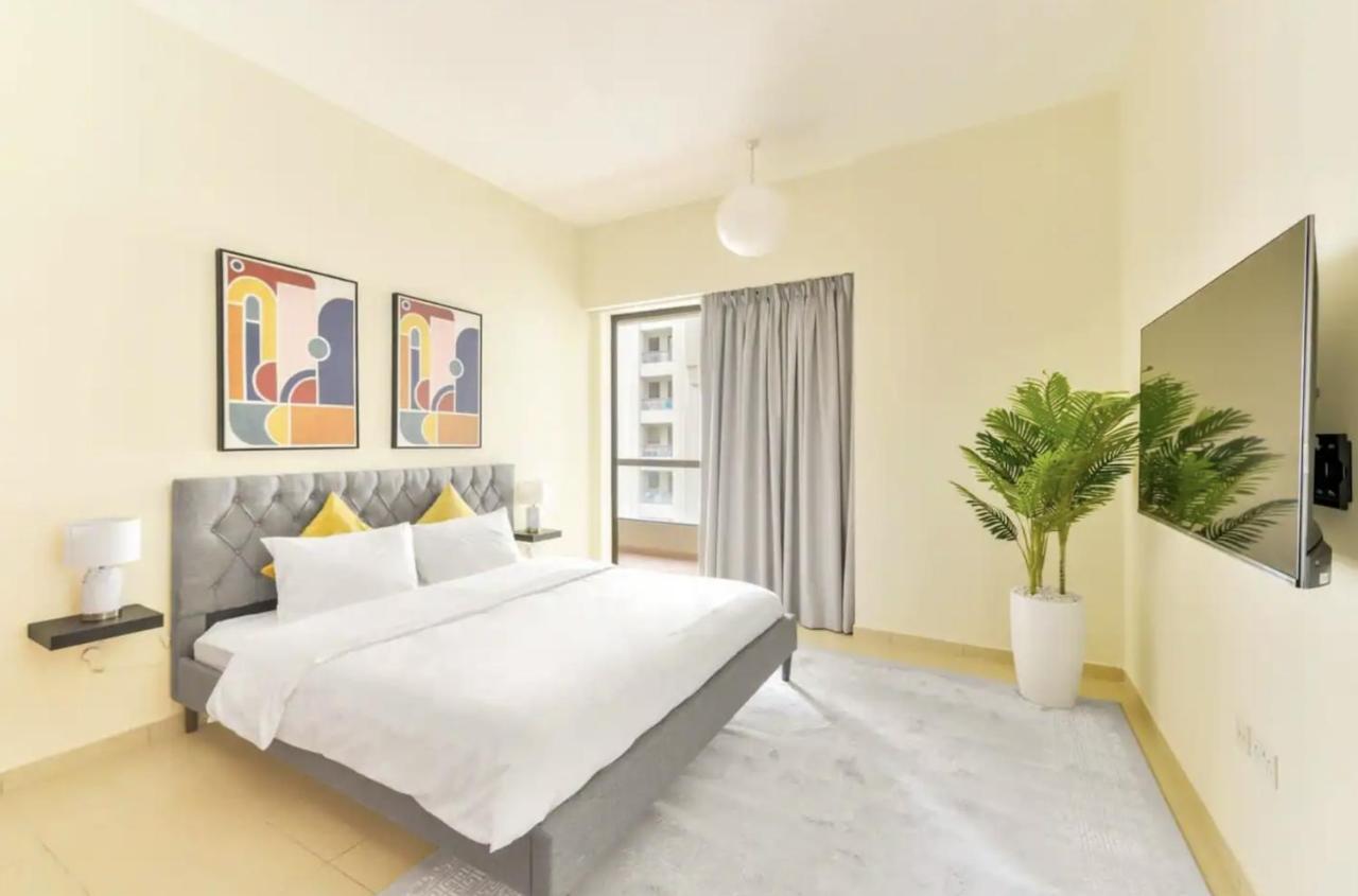 Apartamento 4 Bedroom In Jbr, Walk To The In 1 Minute, Sadaf 8 *