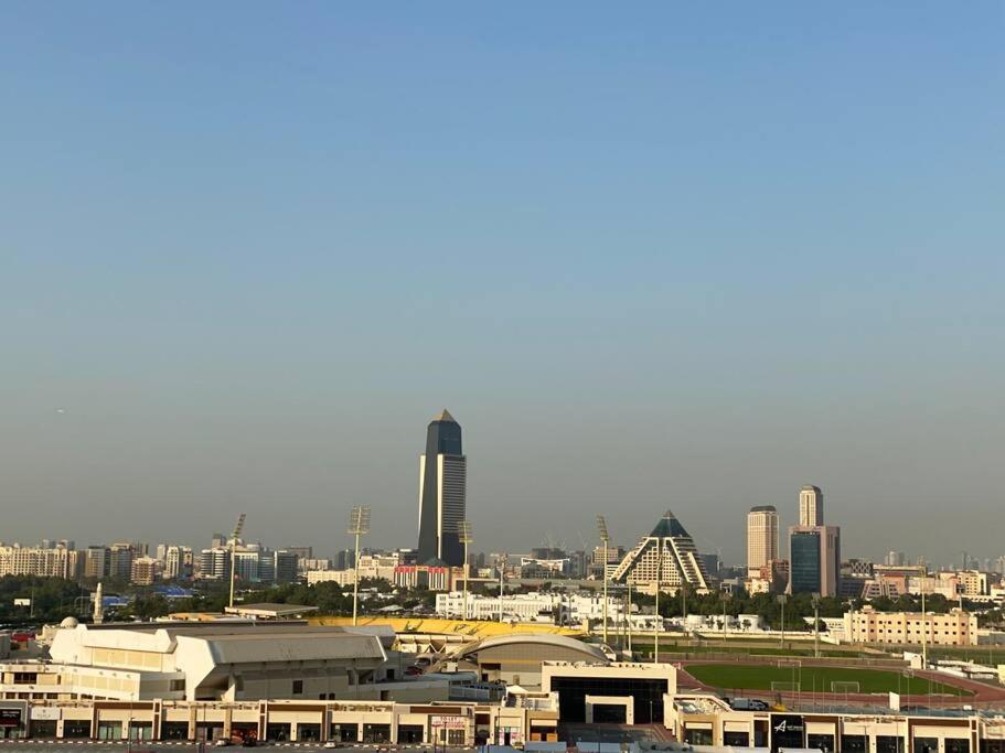 Downtown 7 Minutes Away From Burj Khalifa Apartemen *