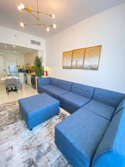 Downtown 7 Minutes Away From Burj Khalifa Apartemen