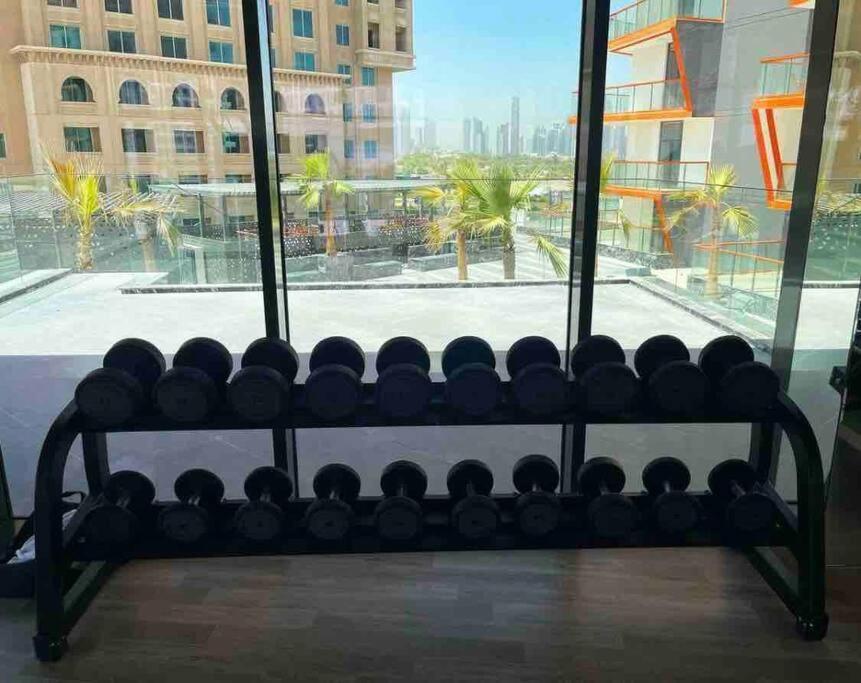 Downtown 7 Minutes Away From Burj Khalifa Apartemen Dubai