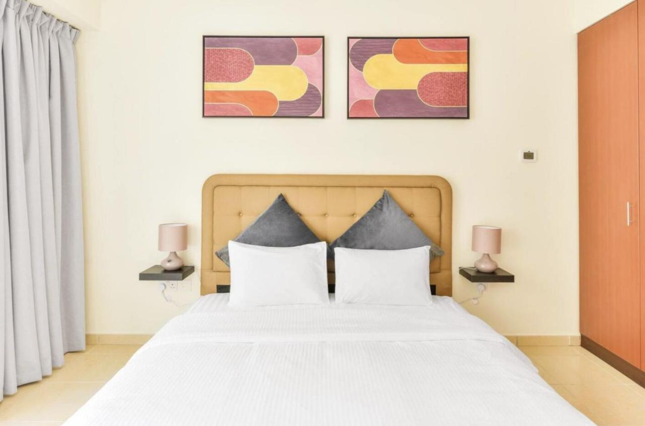 Apartamento 4 Bedroom In Jbr, Walk To The In 1 Minute, Sadaf 8 Dubai