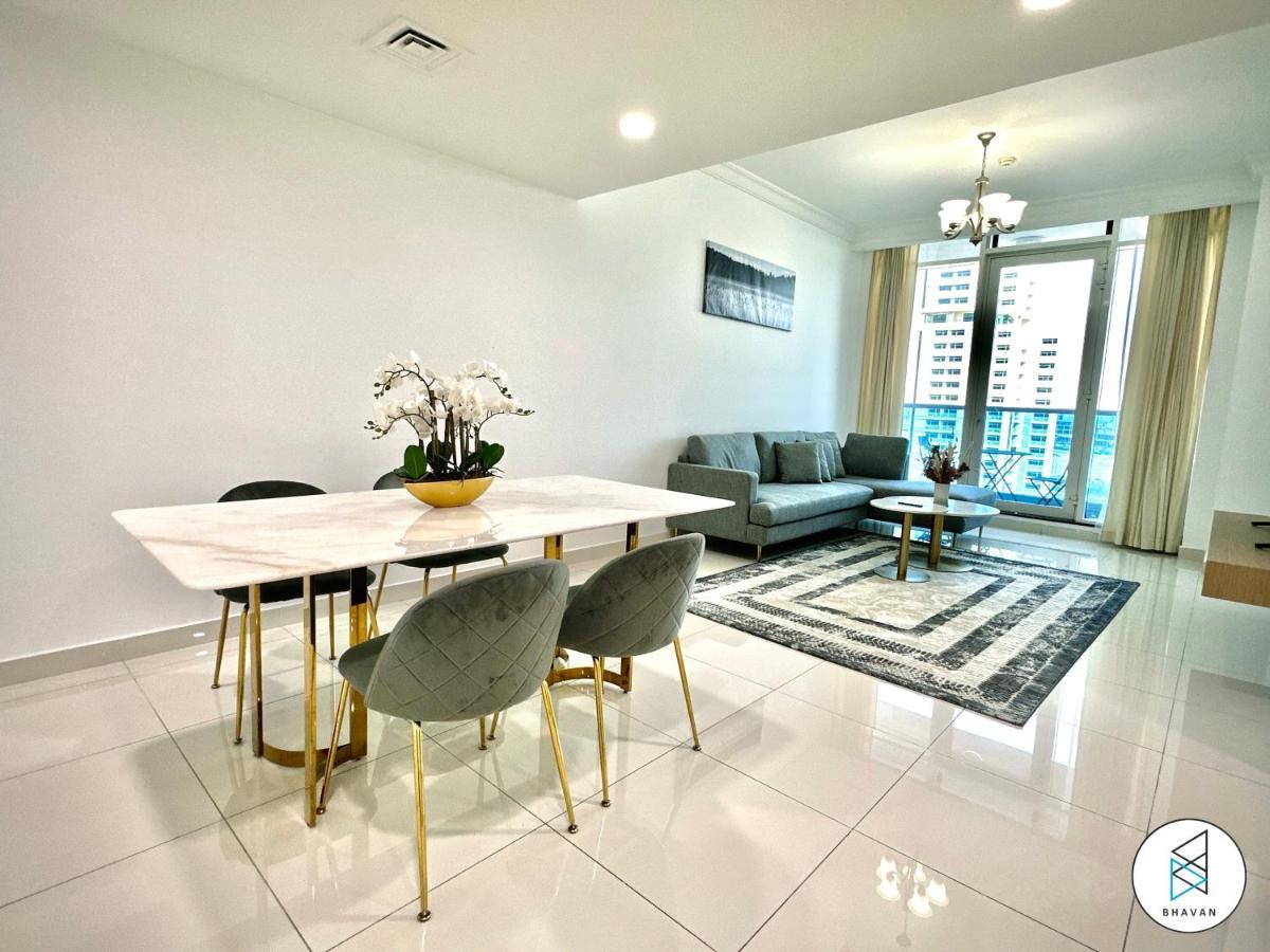 Appartement At Business Bay By Bhavan *