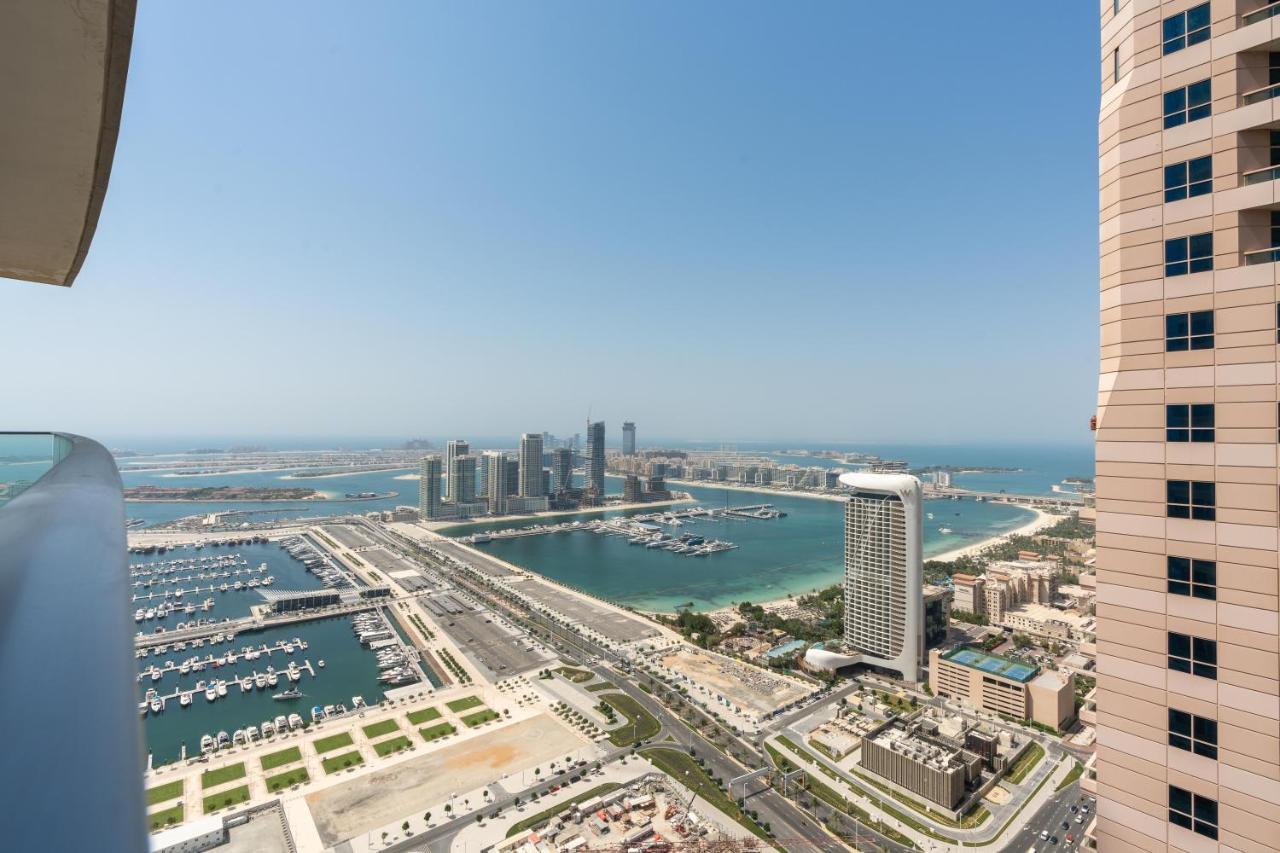 White Sage - Fendi With Full Palm Jumeirah View Dubái