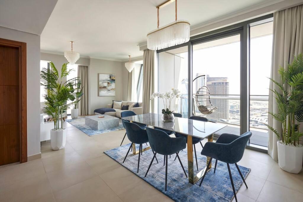 Larbi Breathtaking Burj And Fountain View Luxurious 2 Bed Apartamento Dubái
