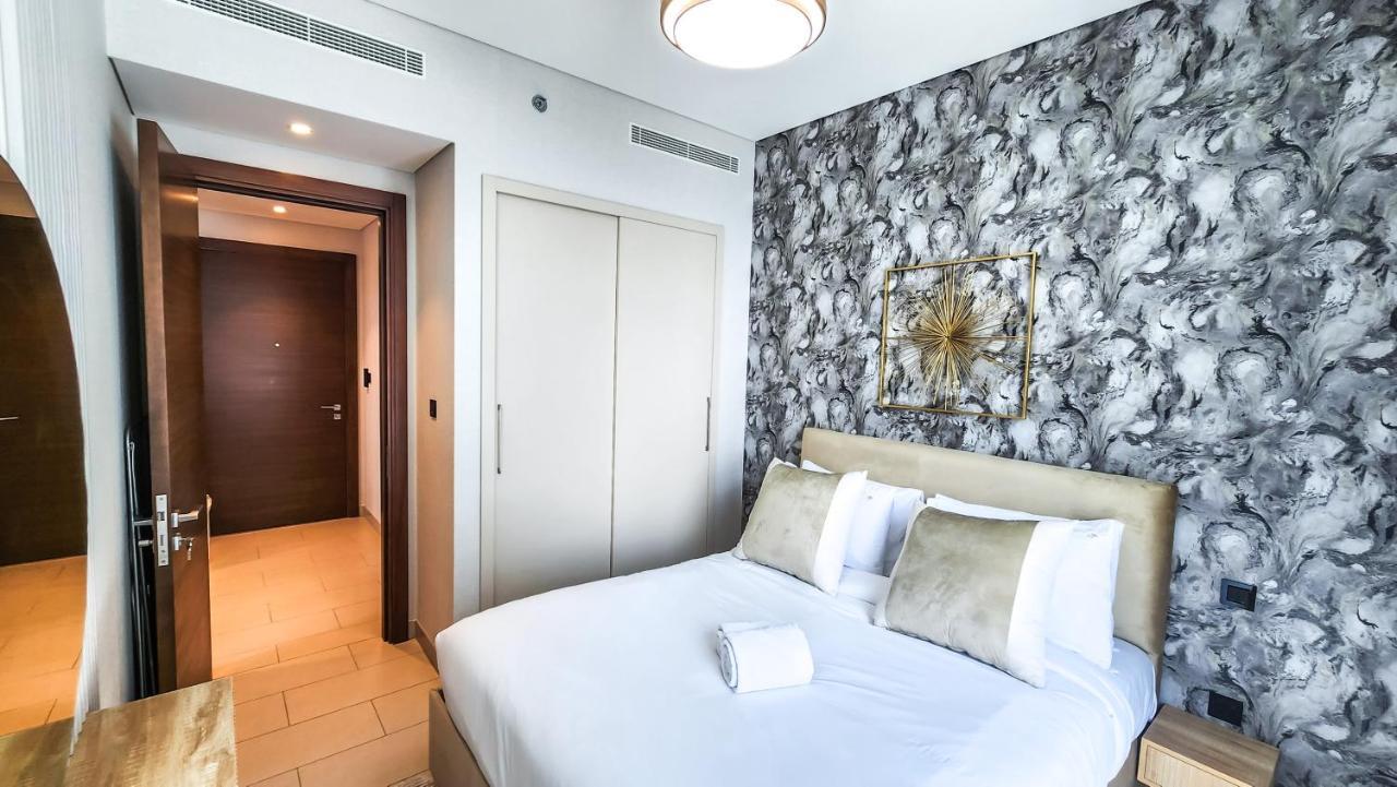 By Latinem Luxury 1br Holiday Cvr A2410 Near Burj Khalifa Apartamento Dubái