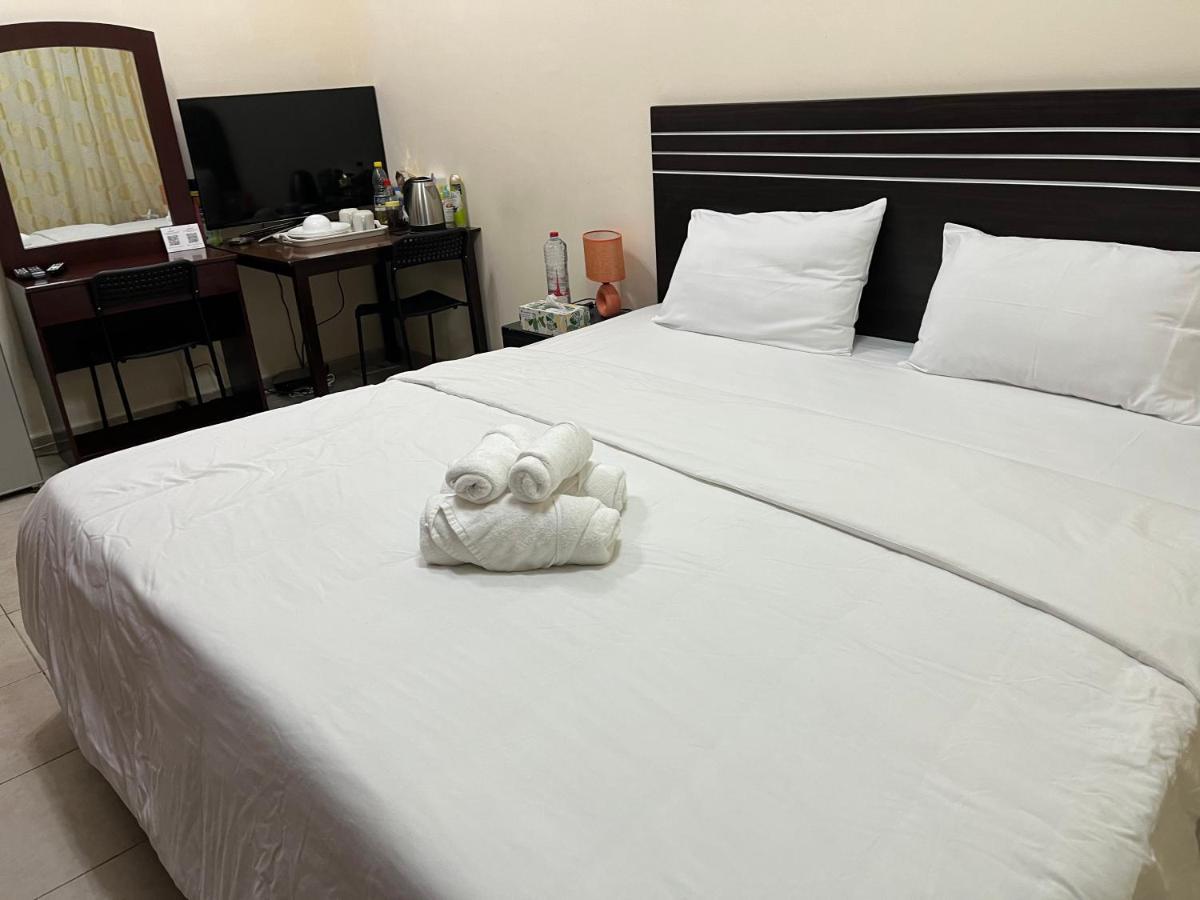 Appartement Master Attached Bathroom Dubai