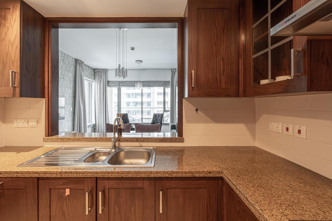 Bellavista - 2 Bedroom 29 Boulevard Downtown Burj Khalifa Partial Fountain Views Apartamento Dubái