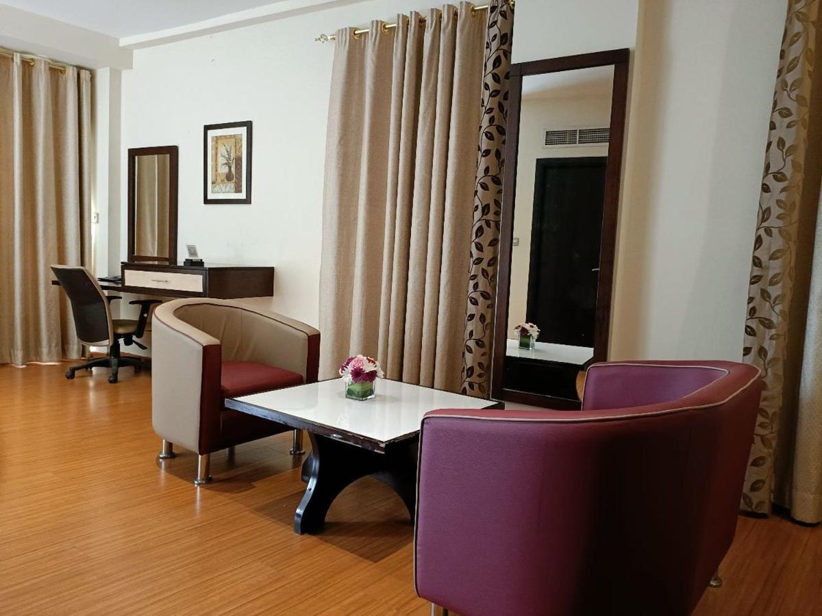 Hotel Manhattan Avenue *