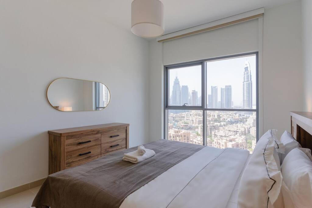 Apartemen Burj Khalifa View - Downtown - 2br+maid Dubai