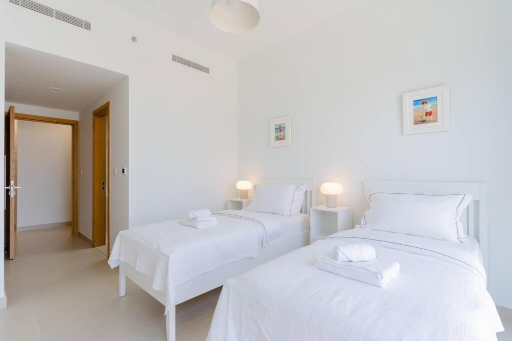 Apartemen Burj Khalifa View - Downtown - 2br+maid Dubai