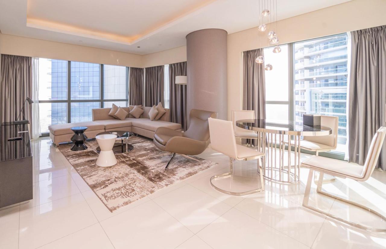 Luxury 2br In Paramount Towers Business Bay Apartamento