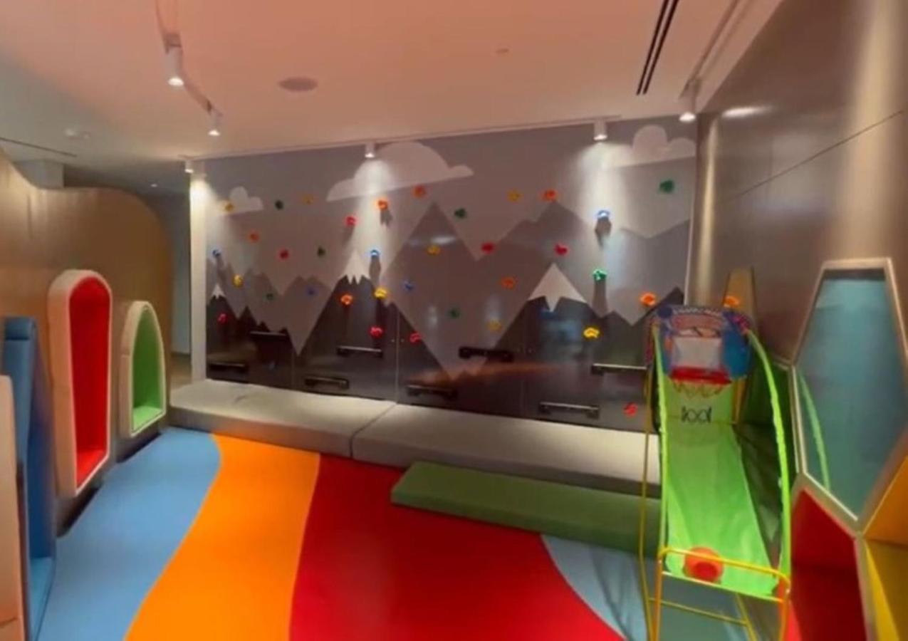 Luxury 2br In Paramount Towers Business Bay Apartamento