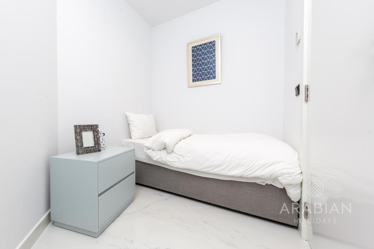 Bright And Cosy 2brmaids With Sea View And Riva Club Access