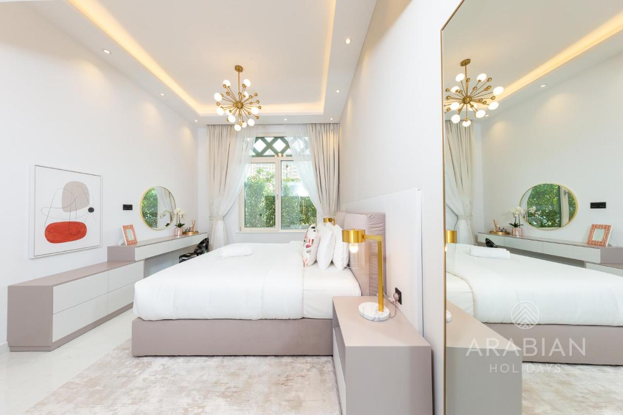 Bright And Cosy 2brmaids With Sea View And Riva Club Access Apartment Dubai