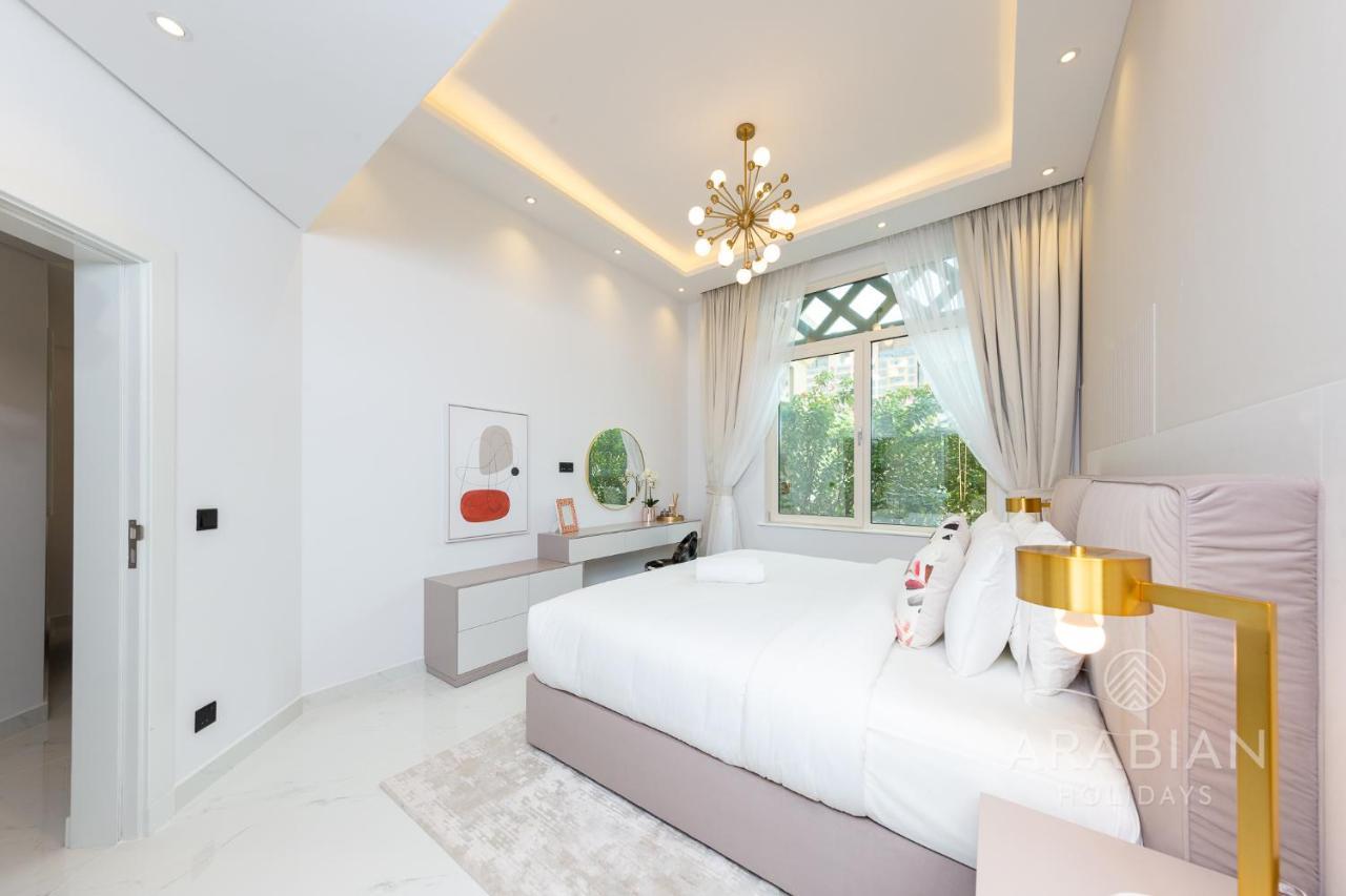 Bright And Cosy 2brmaids With Sea View And Riva Club Access Apartment Dubai