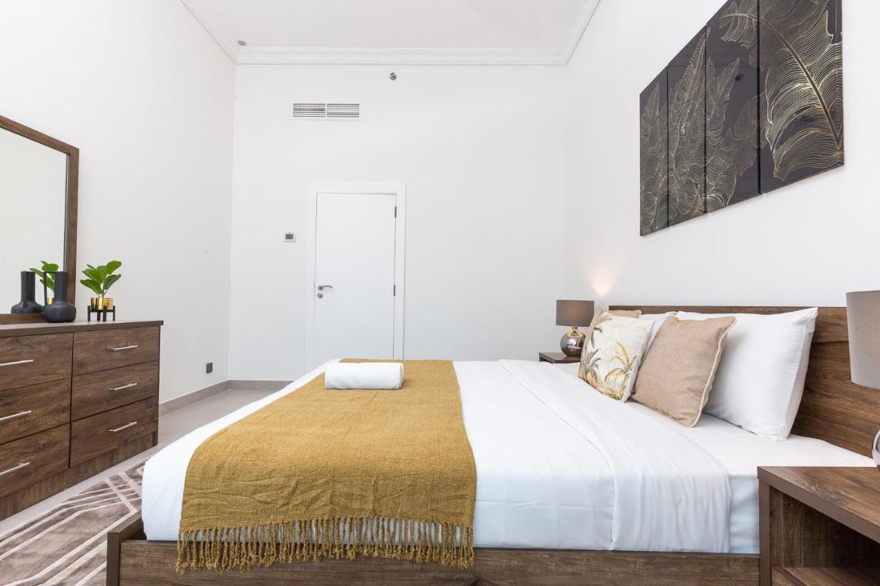 Hot Offer! Spacious 1br Palm Jumeirah With Riva Access Apartamento Dubái