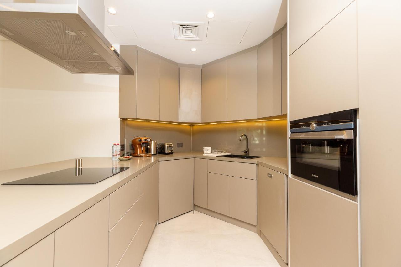 Hot Offer! Spacious 1br Palm Jumeirah With Riva Access Apartamento *