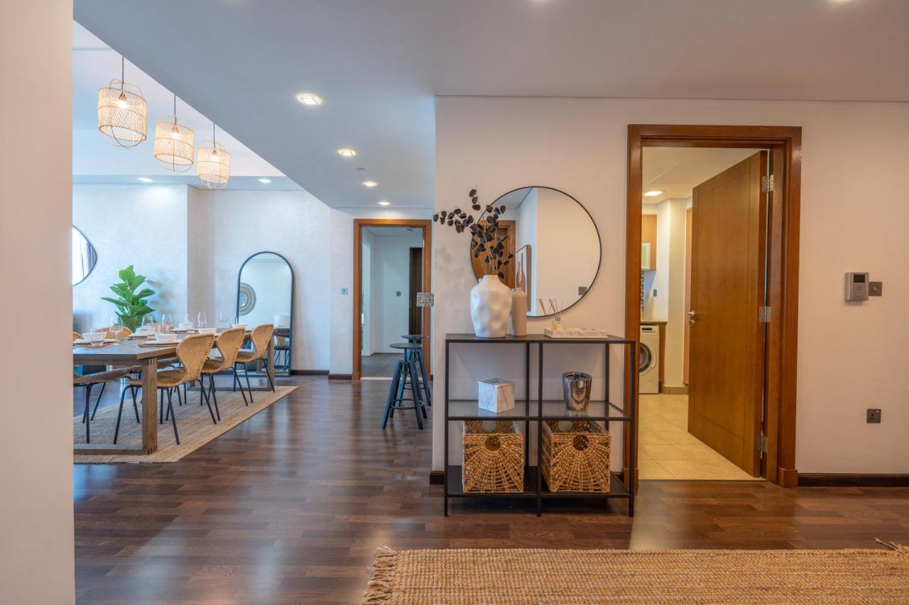 Lejlighed Elegant 2br Palm Jumeirah Apt With Pool Access