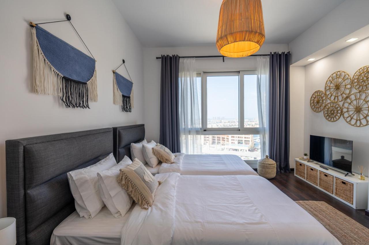 Lejlighed Elegant 2br Palm Jumeirah Apt With Pool Access