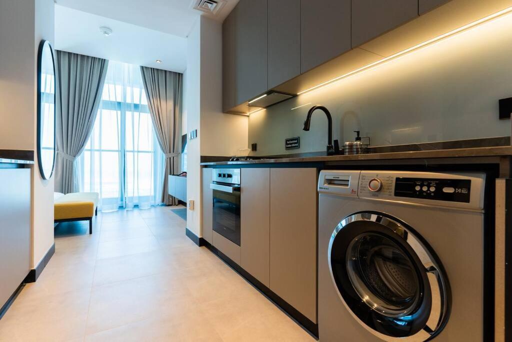 Apartment Modern In Business Bay