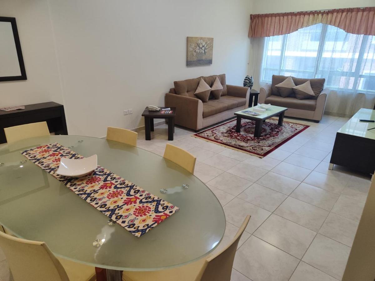 Al Raya Apartahotel
