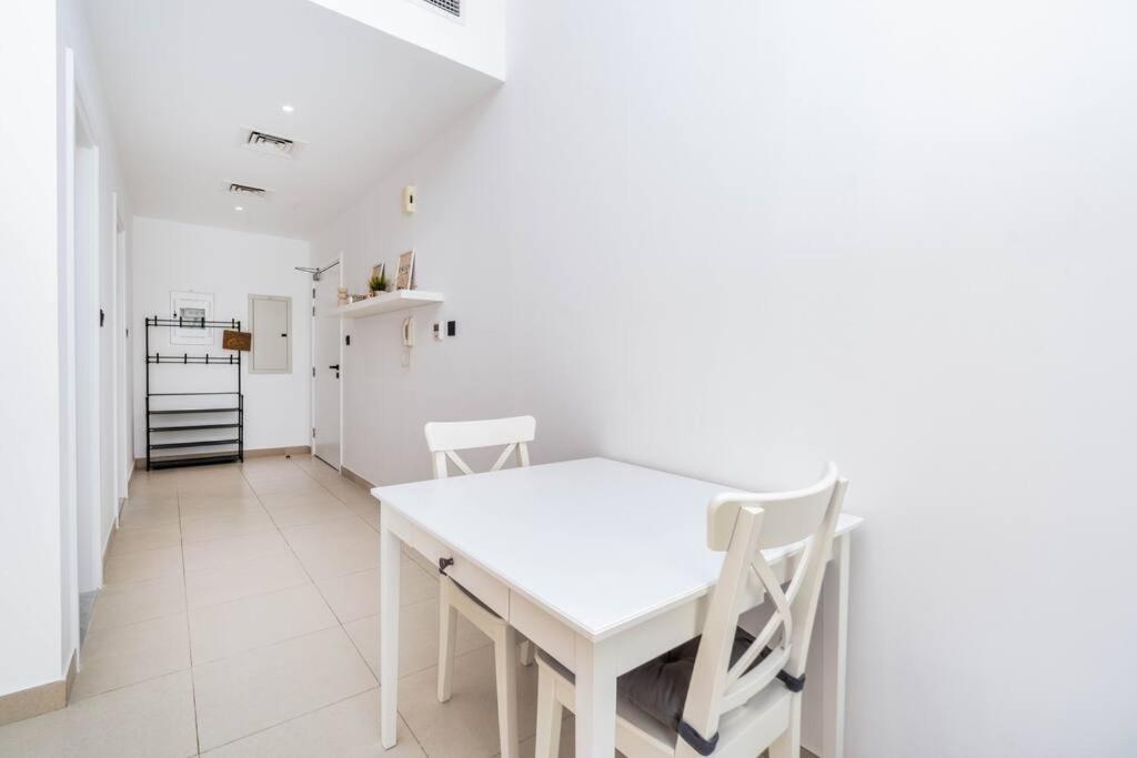 1bdr - Al Quoz - Al Khail Height * Dubai