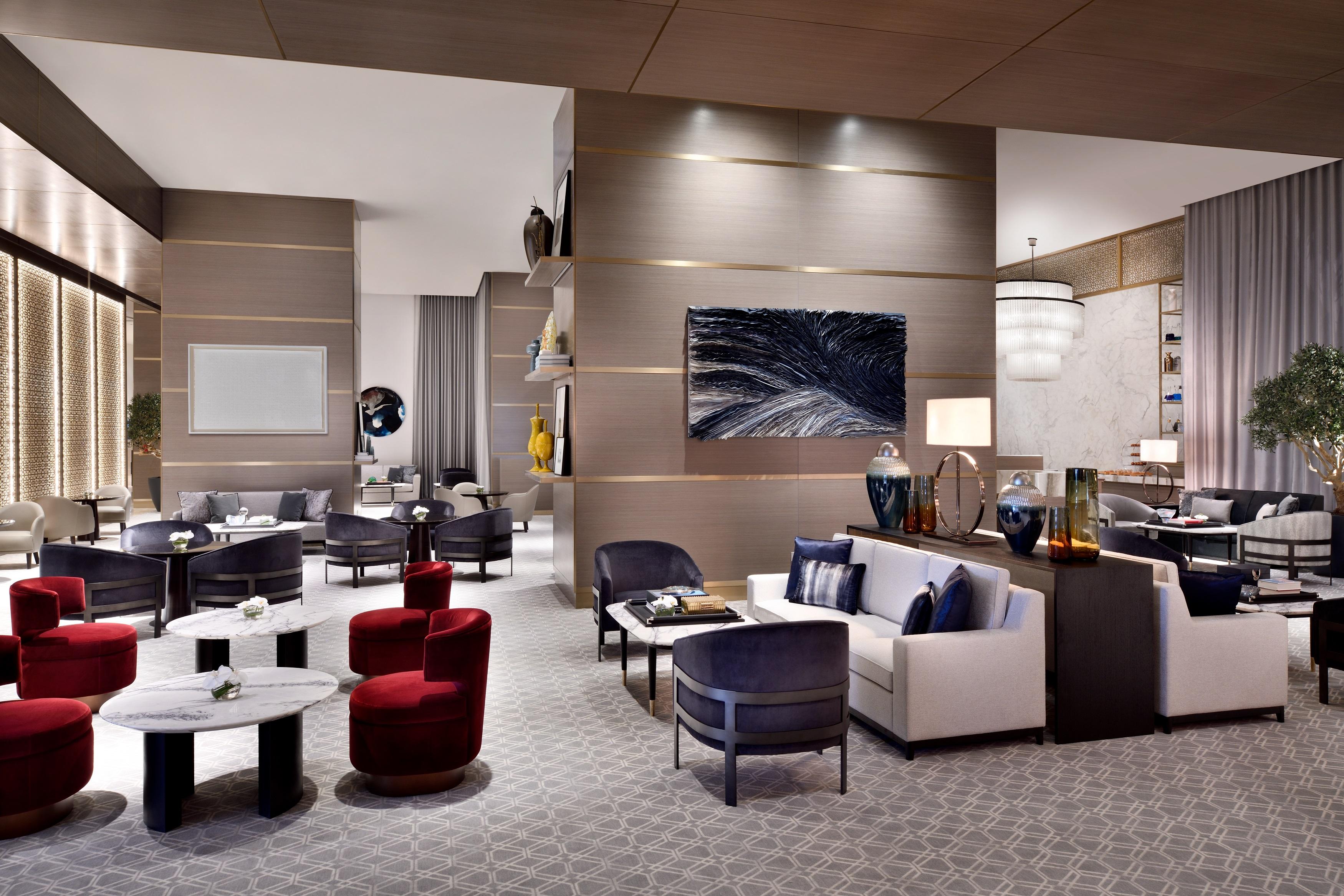 Address Mall 5*