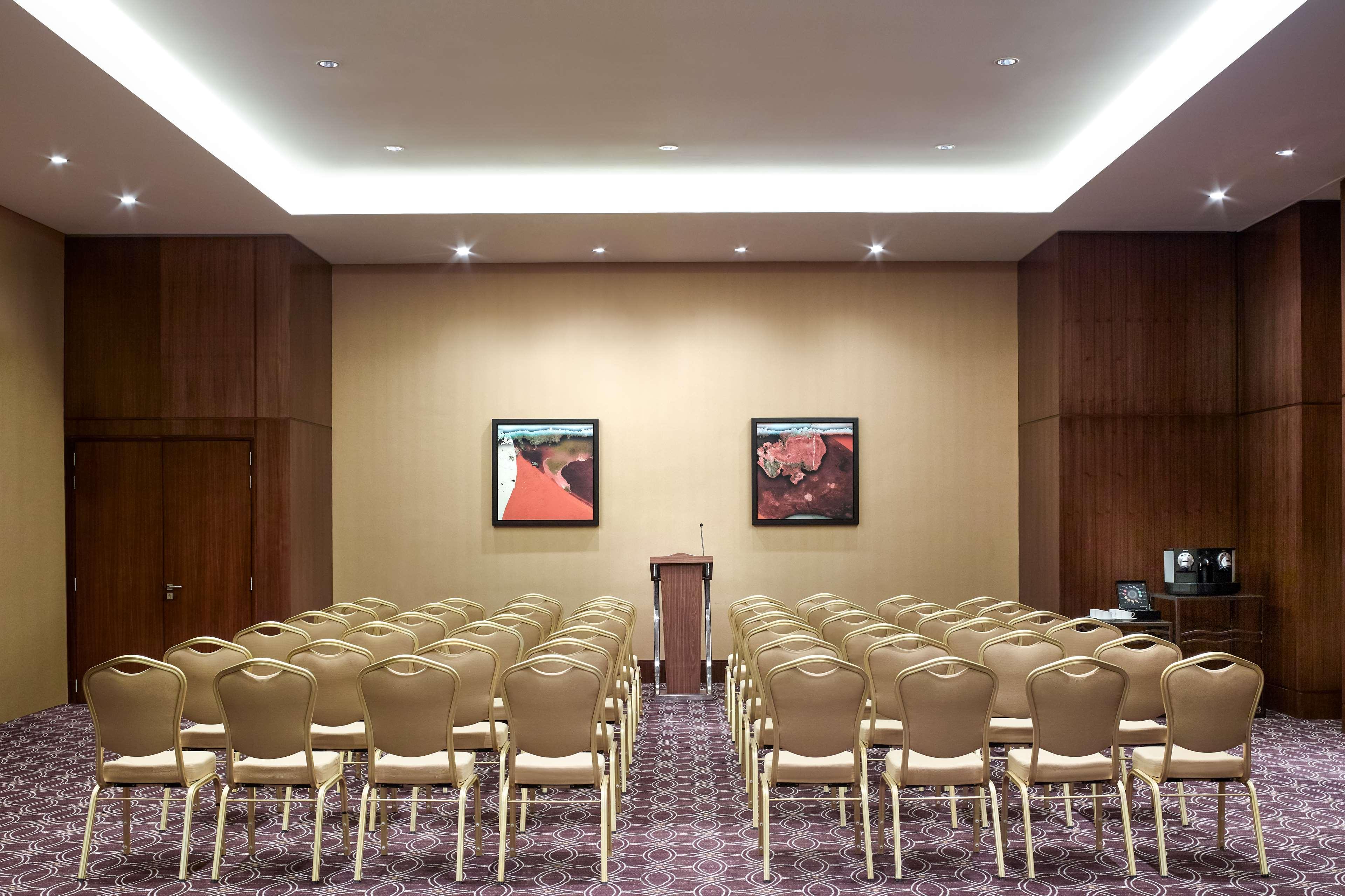 Swissotel Al Ghurair - Deira & Creek Dubái