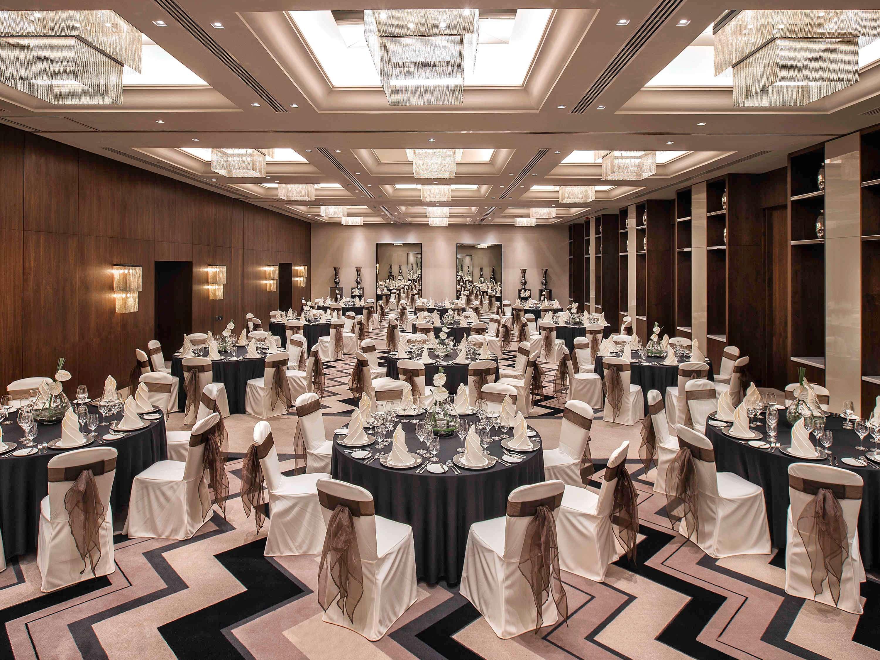 Pullman Creek Centre Hotel Dubai