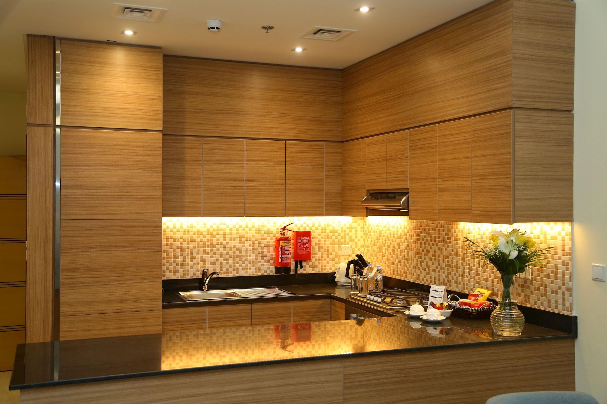 Tulip Al Barsha Apart-hotel 4*
