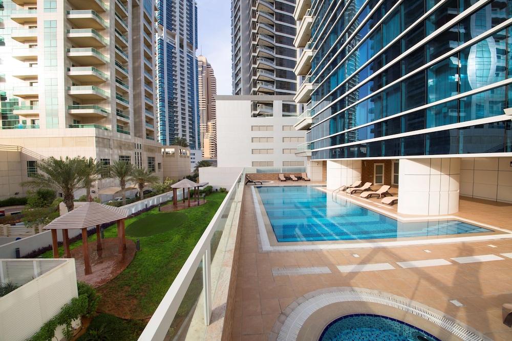 Barcelo Residences Marina Hotell