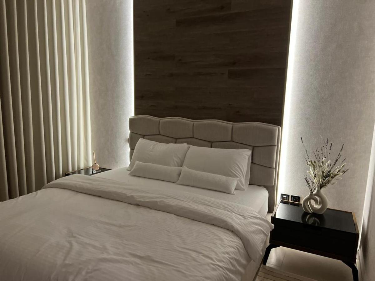 Exclusive 2 Bedroom Luxury In Sobha Creek Vistas Lejlighed