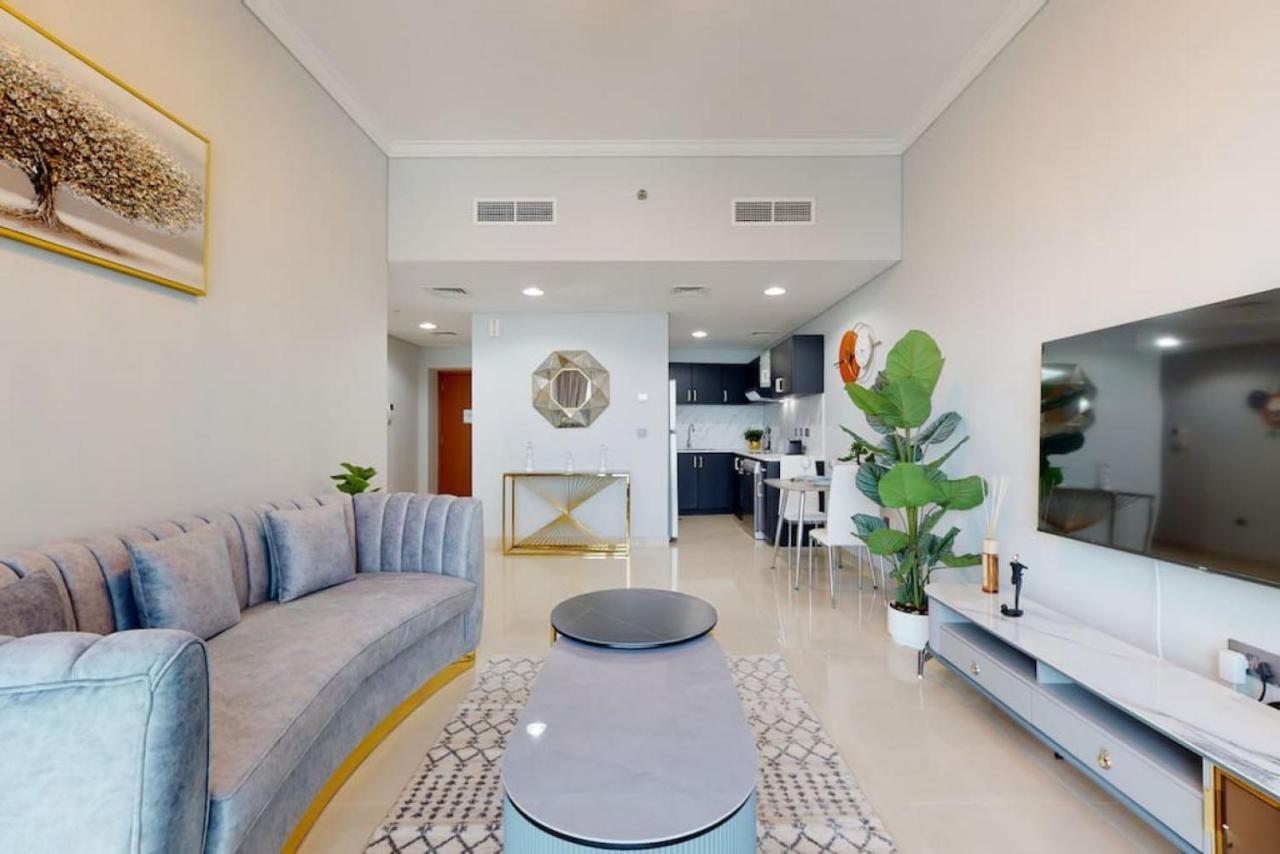 Ocean Heights - Gorgeous One Bedroom Appartement *