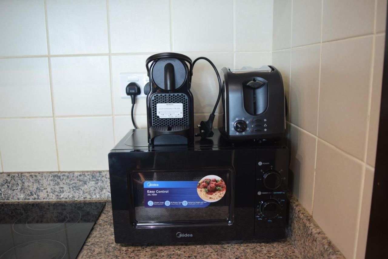1br Apartment, Stunning Marina View, 5 Min Walk To Jbr Beach, 30 Sec Walk To Tram And Bus Stations Apartamento Dubái