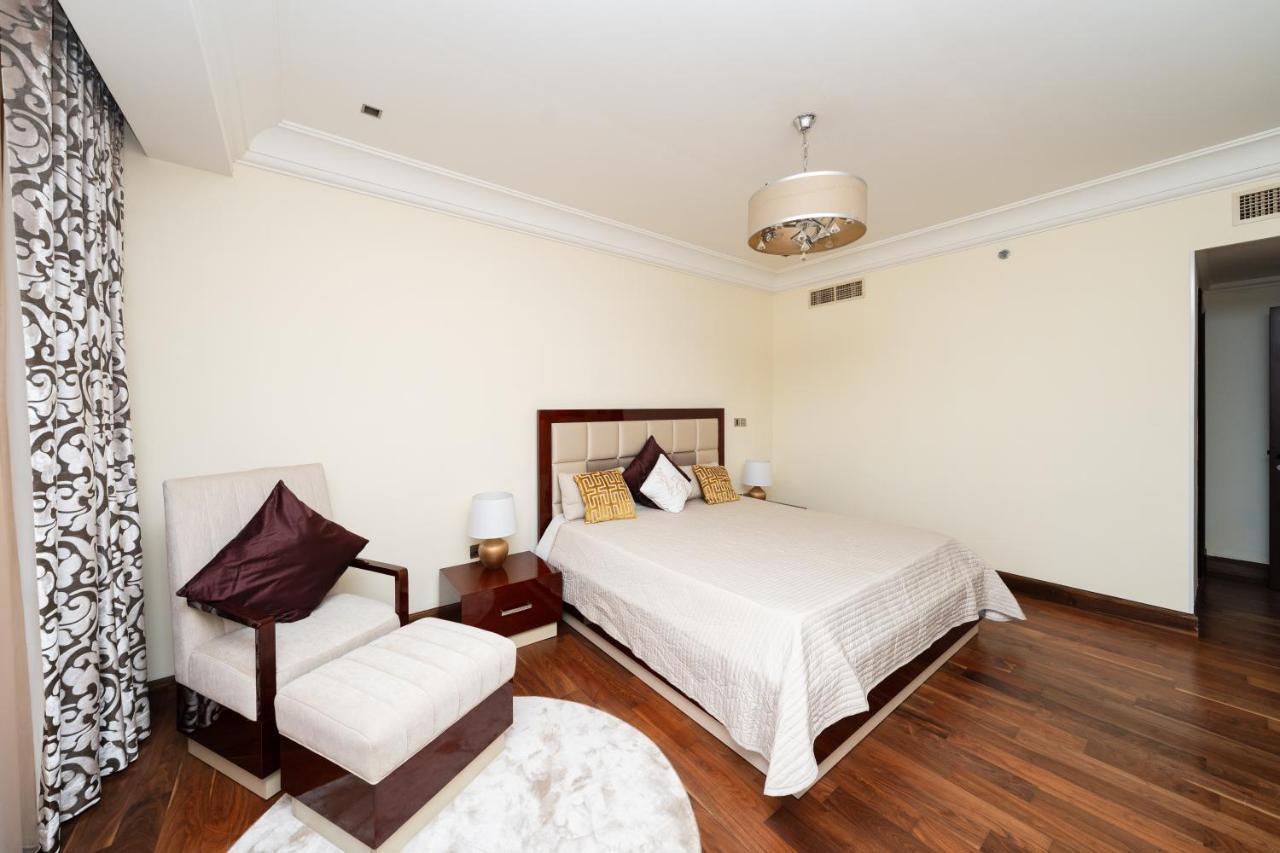 Apartment Grandeur Palm Jumeirah Beachfront & Pool *
