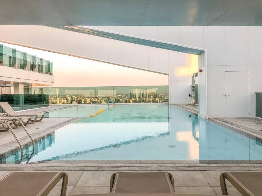 Alfa World Trade Centre 1br, Max Metro Station * Dubái