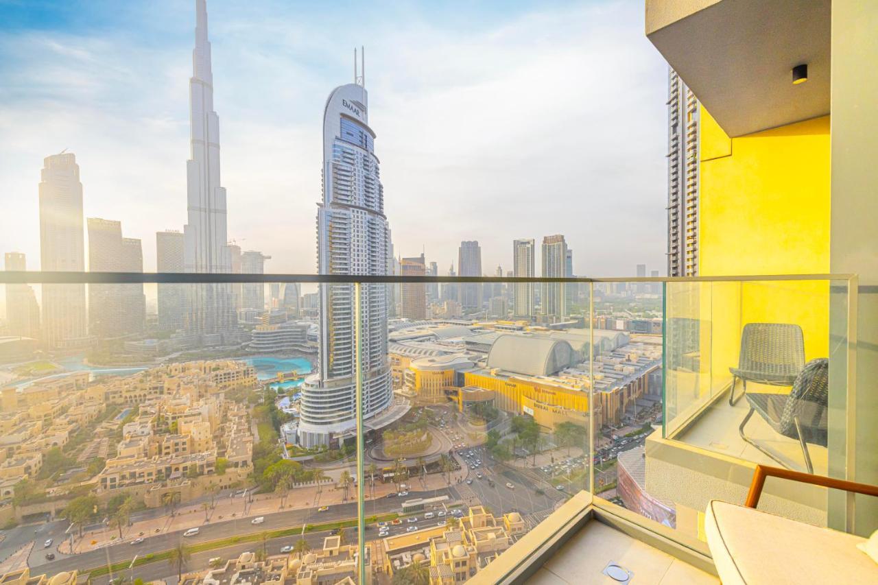Apartment Luxury 2br With Full Burj Khalifa & Fountain View Dubai