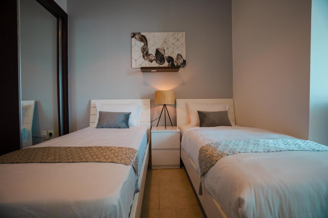 Elite 2br Luxurious Palm View In Marina * Dubai