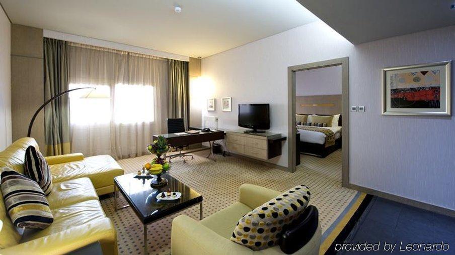 Hotel Time Grand Plaza Hotel, Airport 4*