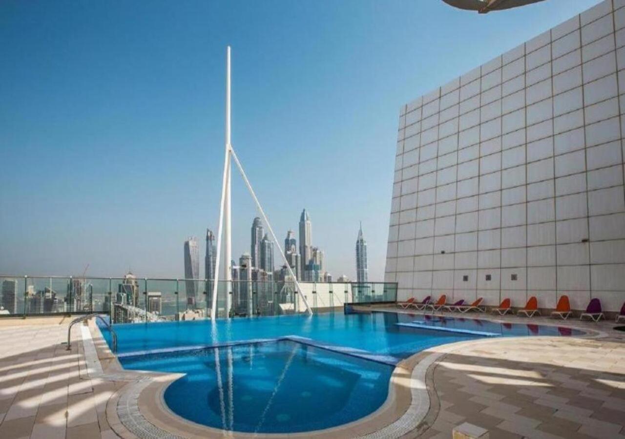Appartement Cosmos Living Spacious With Balcony Gcv1 Dubaï