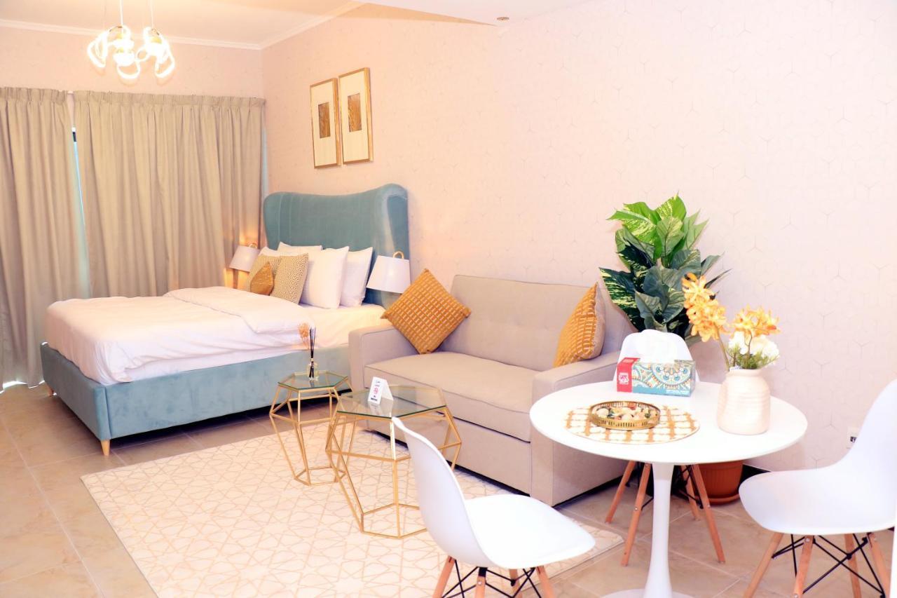 Appartement Cosmos Living Spacious With Balcony Gcv1 *