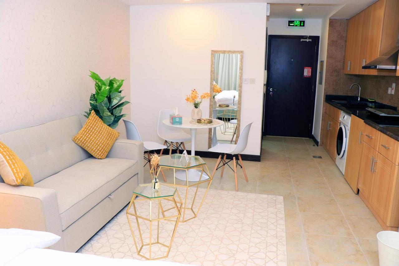 Cosmos Living Spacious With Balcony Gcv1 Dubaï