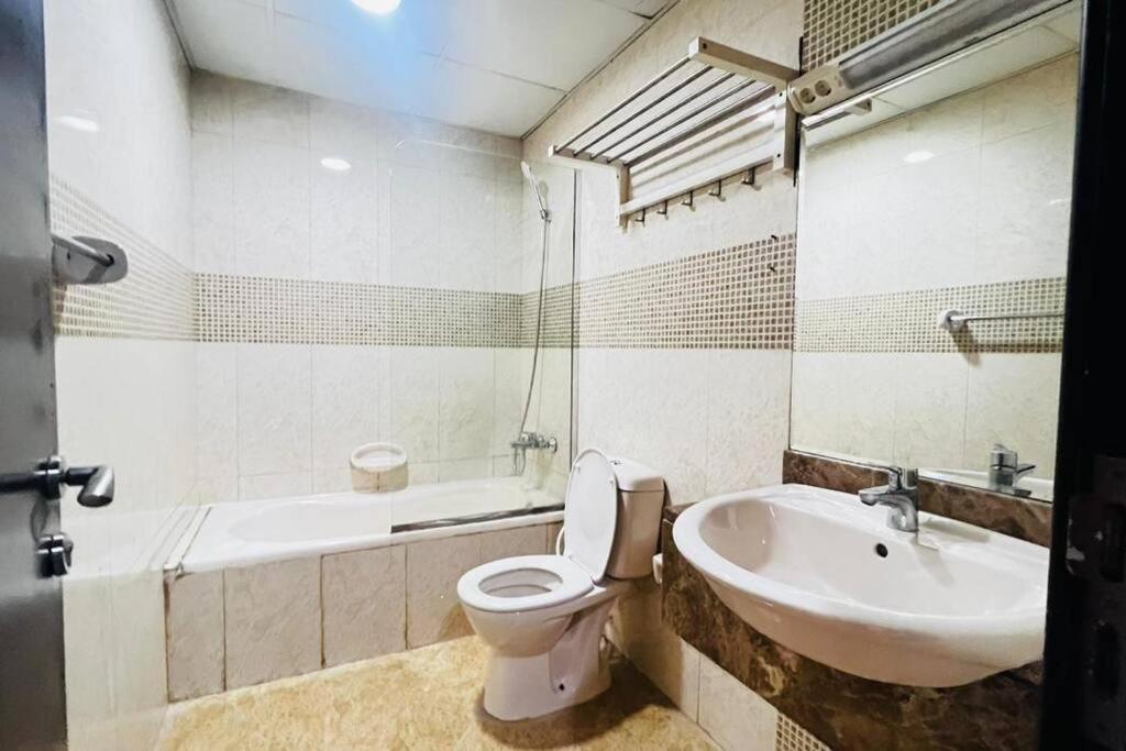 Loft Style Partition In Shared In Al Barsha 1 Near Moe Metro Apartamento *