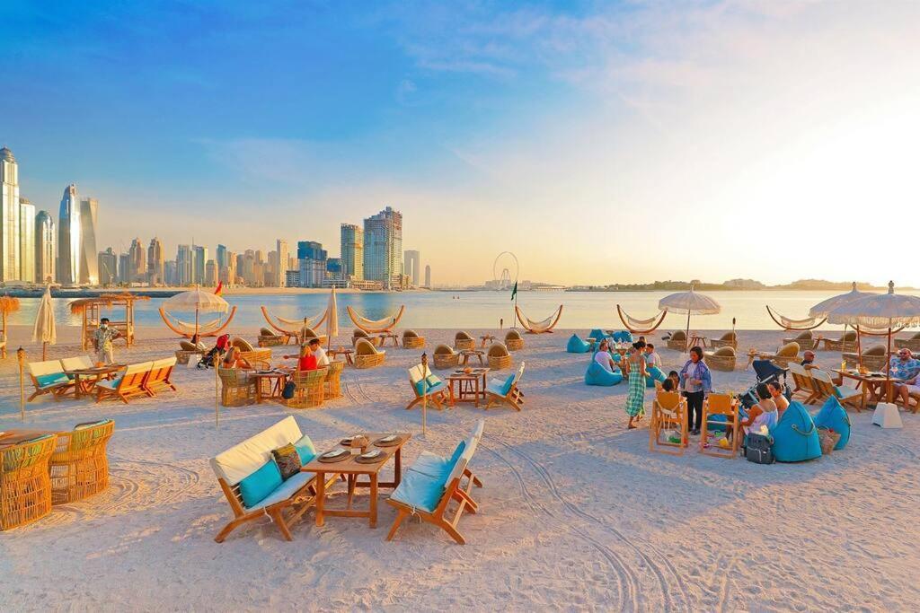 Appartement Trophy - Palm Jumeirah With Access Dubaï