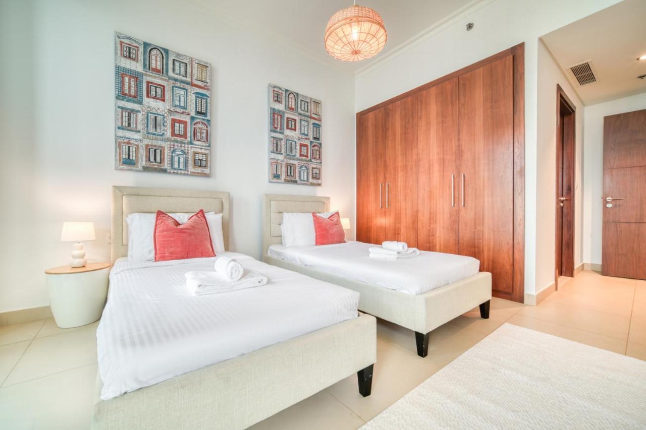 Burj Vista Tower 1 - View, Downtown - Mint Appartement