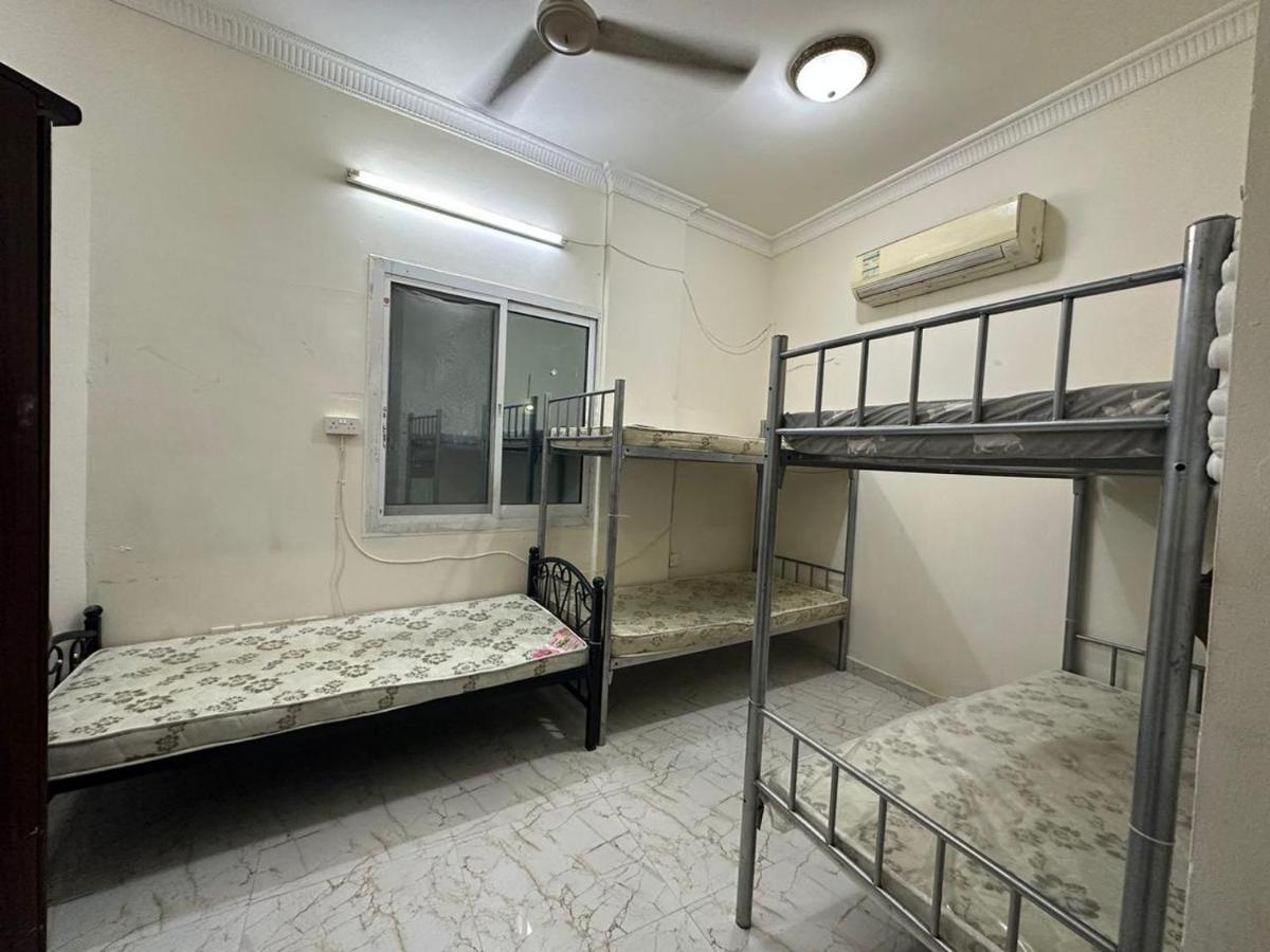 Bed Space For Female Single And Bunk Bed Al Sayed Builidng - Sharaf Dg Exit 4 Flat 301 Appartamento Dubai