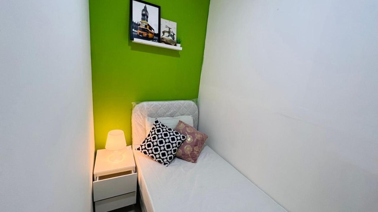 Privat bolig Closed Partition In Al Barsha-1 Near Moe Metro