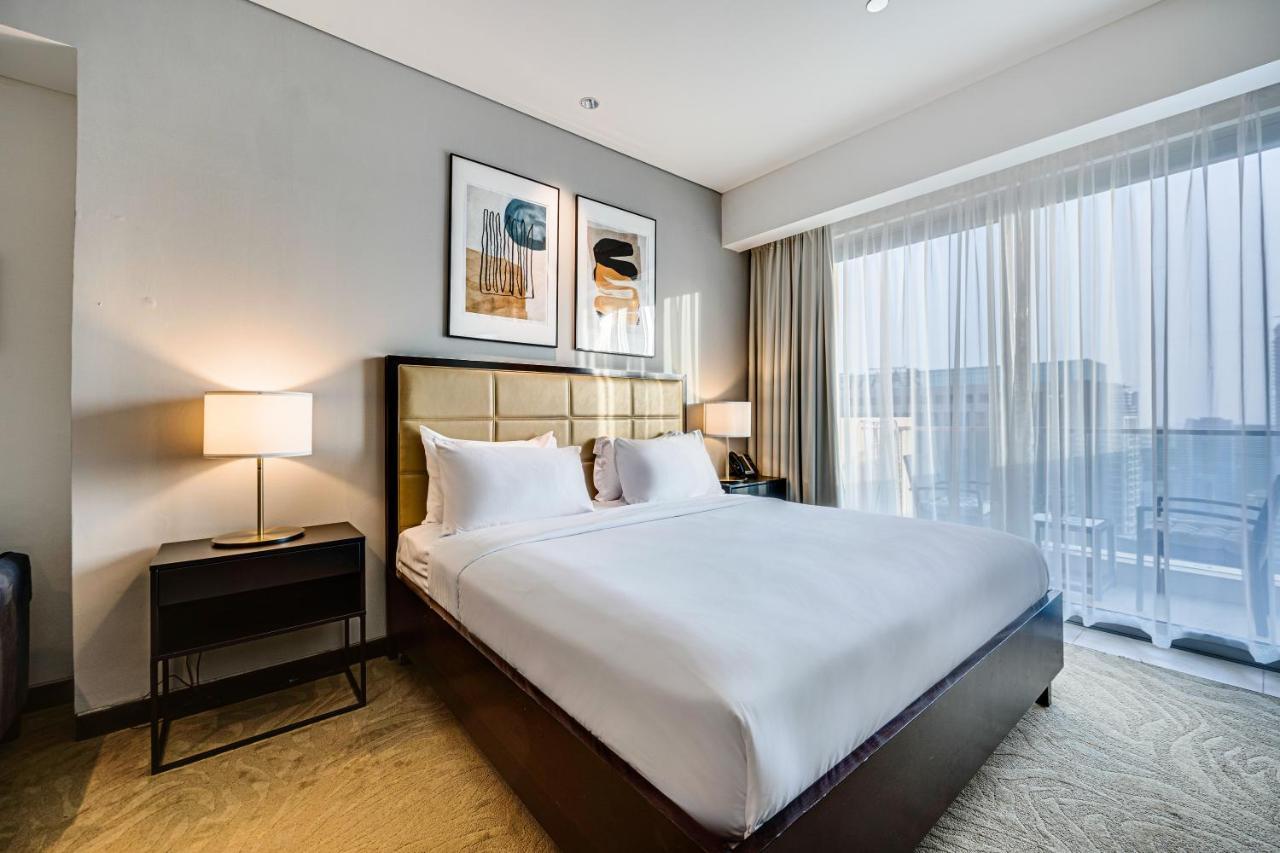 Magnificent In Emaar Marina Dubai