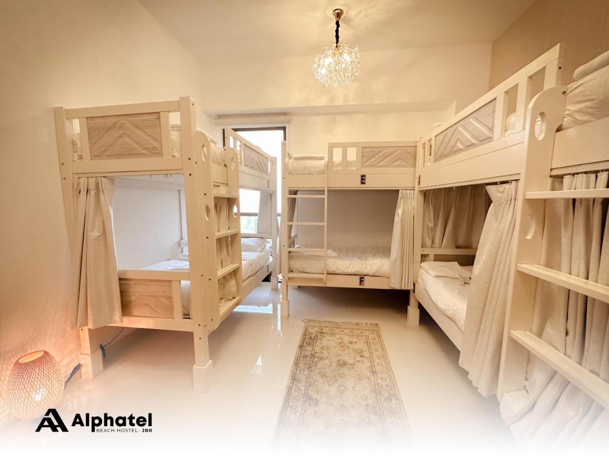 Alphatel Beach Jbr Auberge de jeunesse